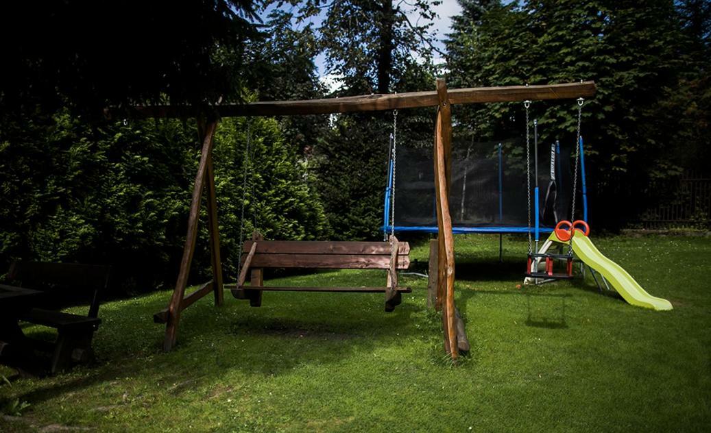 Willa Pod Lasem Kościelisko Exteriör bild